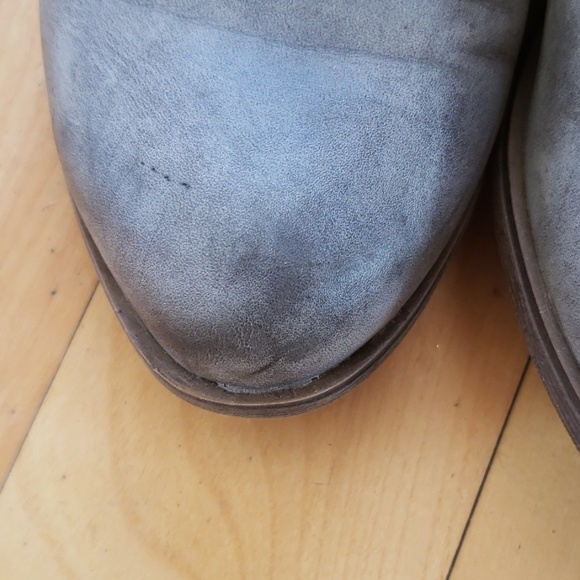 Booties - Picture 4 of 5